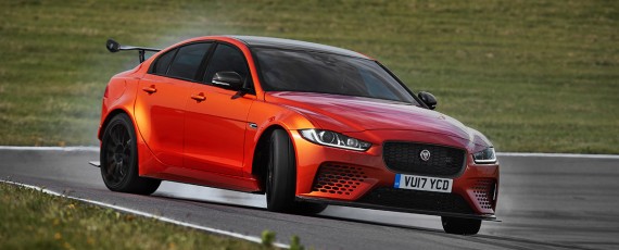 Jaguar XE SV Project 8 (04)