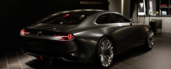 Mazda VISION COUPE (08)