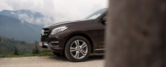 Mercedes-Benz SUV - Cucereste orice drum (37)