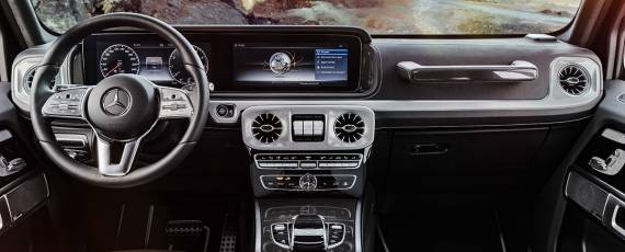Mercedes-Benz G-Class 2018 - interior (07)