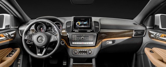 Noul Mercedes-Benz GLE Coupe - interior (01)