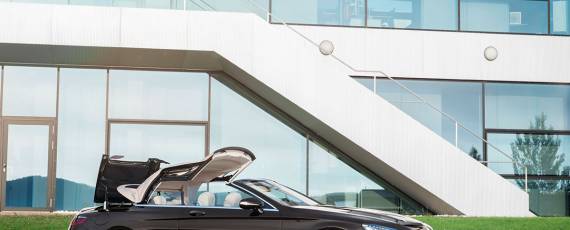 Mercedes-Benz S-Class Cabriolet 2018 (05)