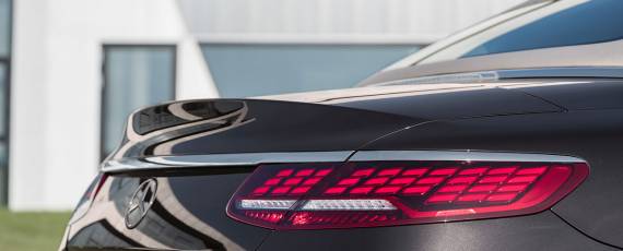 Mercedes-Benz S-Class Cabriolet 2018 (06)