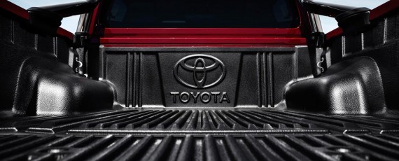 Noua Toyota Hilux 2017 (08)