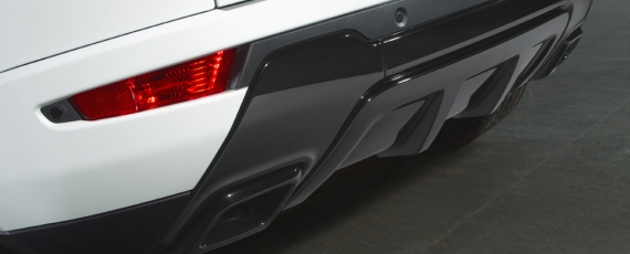 Range Rover Evoque Black Design Pack - ţevile de eşapament