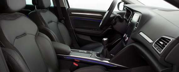 Renault Megane Sedan 2017 (09)