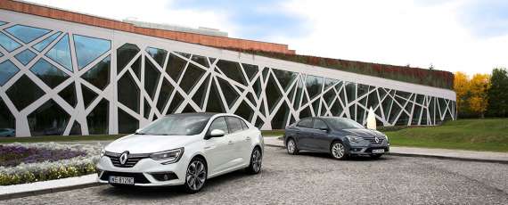 Renault Megane Sedan 2017 (12)