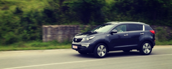 Test de anduranţă Kia Sportage Facelift 2.0 DSL World Cup 2014 - Episodul I (01)