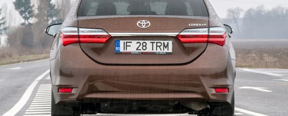 Test Toyota Corolla 1.6 Valvematic Multidrive S (03)