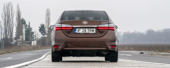 Test Toyota Corolla 1.6 Valvematic Multidrive S (06)