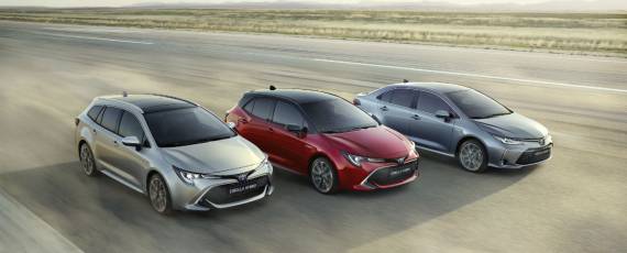 Noua Toyota Corolla Sedan 2019 (03)