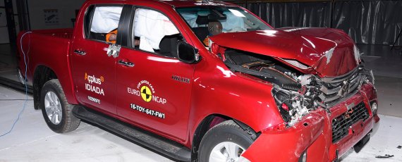 Toyota Hilux - Euro NCAP 2016