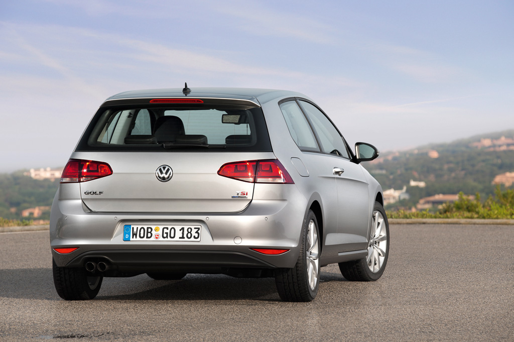 Noul VW Golf 7 a fost desemnat Car of the Year 2013 Auto